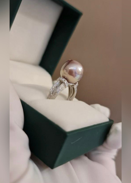 Pearl ring