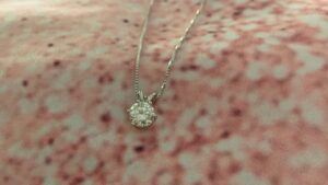 1 carat diamond moissanite diamond pendant